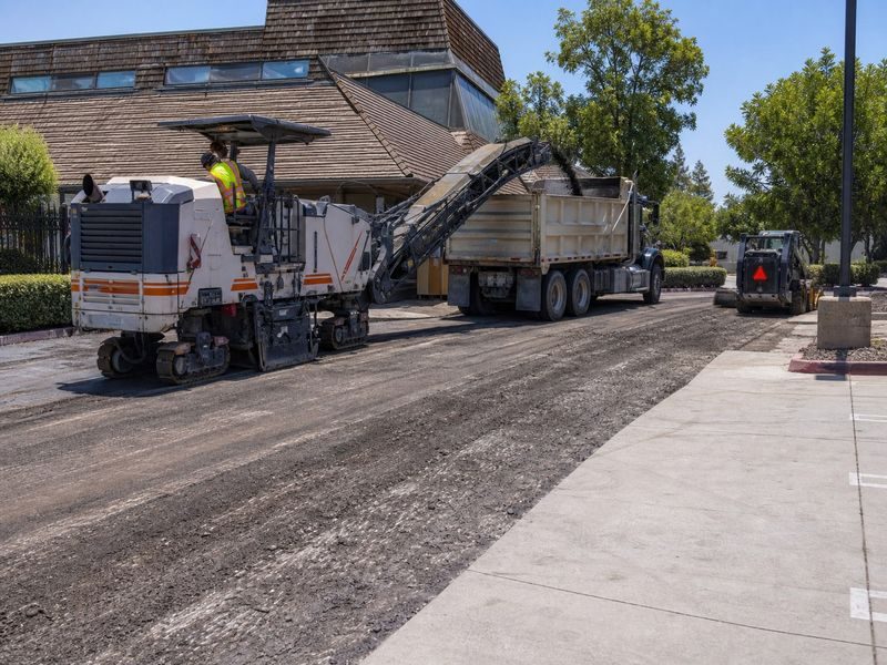 Country Club Ca Parking Lot Maintenance Programs