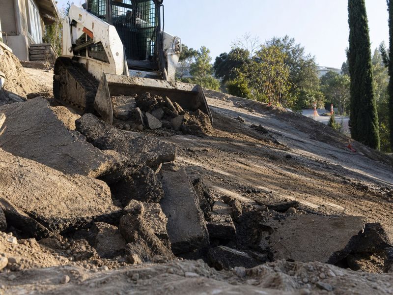 Paving Steep Slope Driveway Modesto Ca