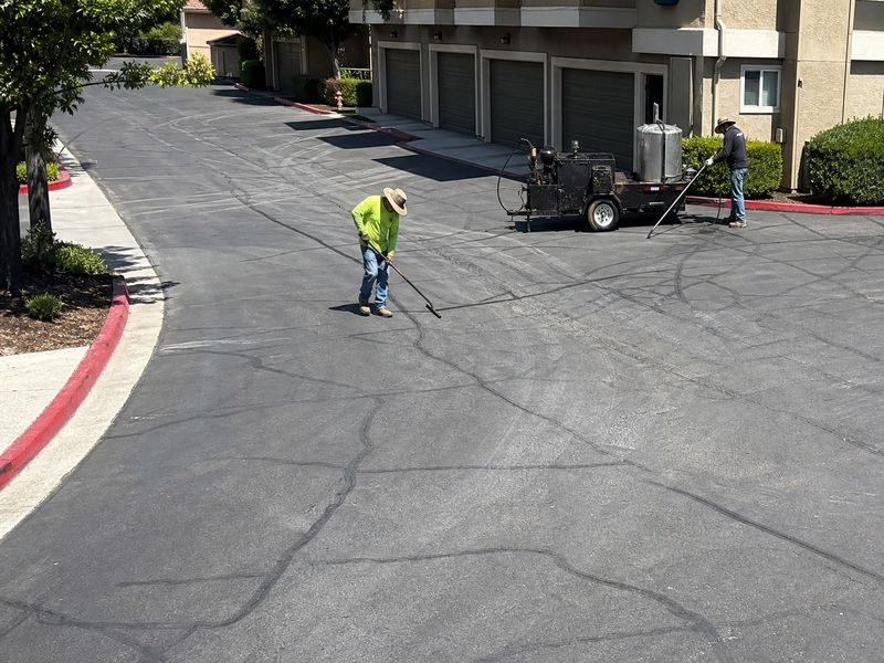 Modesto Ca Hairline Crack Repair Driveways